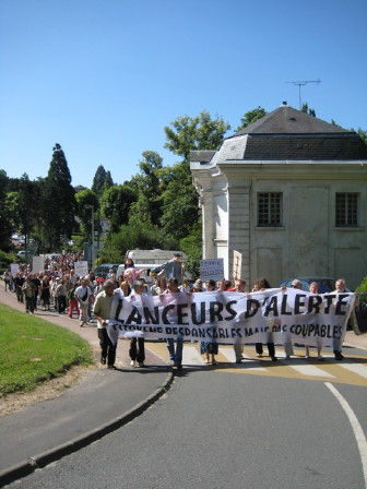 Manifestation du 25 juin 2008 à Orsay